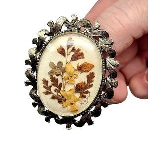 Antique Cameo Brooch Pendant Artisan Pressed Dried Flowers Diorama Jewelry 7718